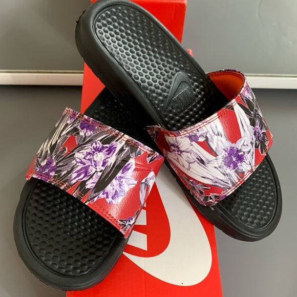 black and purple nike slides